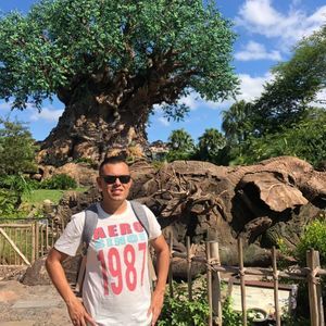 Meet your Posher, Ramiro